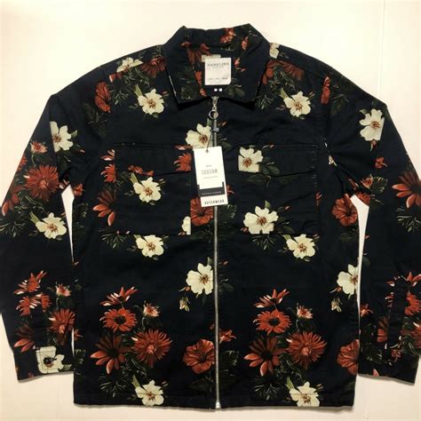 56 Free shipping for many products Find many great new & used options and get the best deals for <strong>Denim</strong> & <strong>Flower</strong> + Cactus Man <strong>Ricky Singh</strong> Slim-Fit Button Front Short. . Denim and flower ricky singh